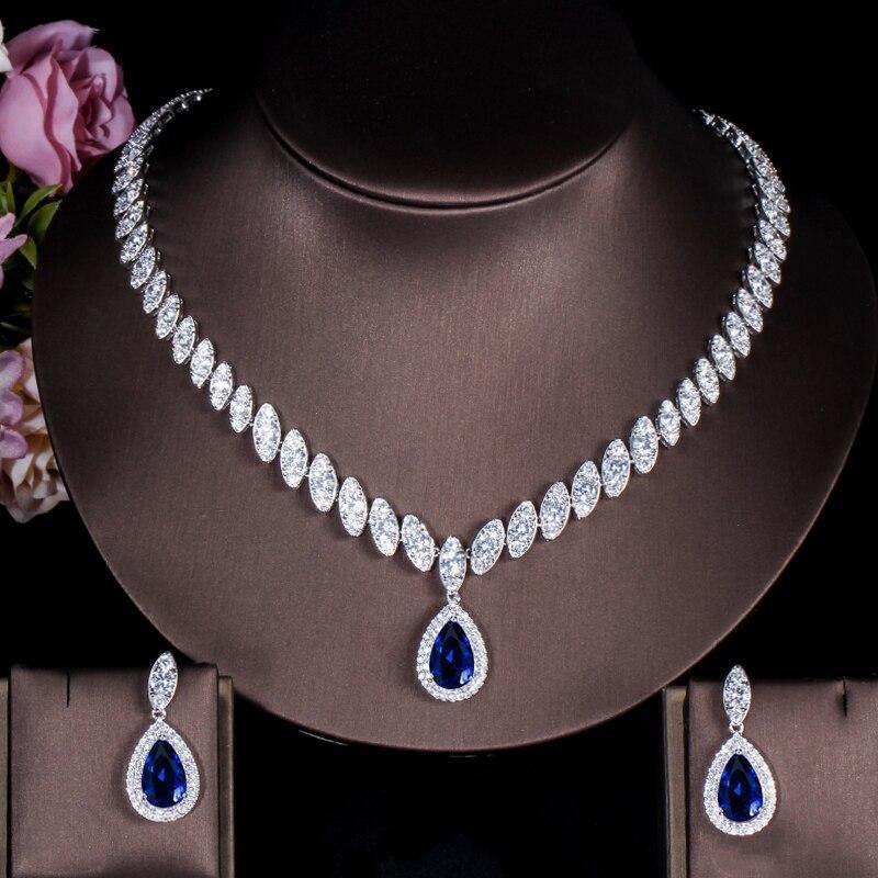 Marvelous AAAA+ Cubic Zircon Diamond Luxury Bridal Wedding Teardrop Pendant Necklace Earring Set - BridalSparkles