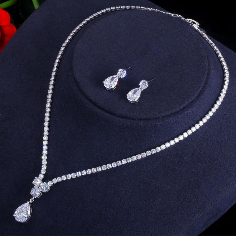 Lovely AAAA+ Cubic Zirconia Diamonds Water Drop 2 Piece Jewelry Set - BridalSparkles