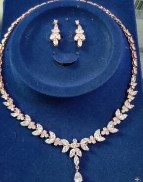 Exquisite AAAA+ Quality Zircon Stud Earrings & Necklace Wedding Bridal Jewelry Set - BridalSparkles