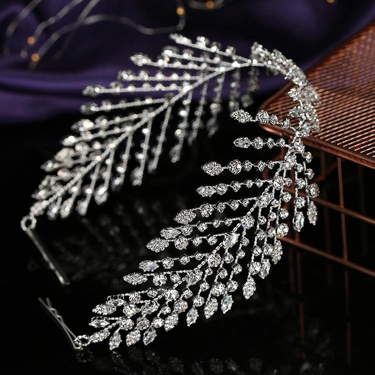 Wonderful Leaf Shape AAA+ CZ Diamonds Wedding Hair Accessory - BridalSparkles