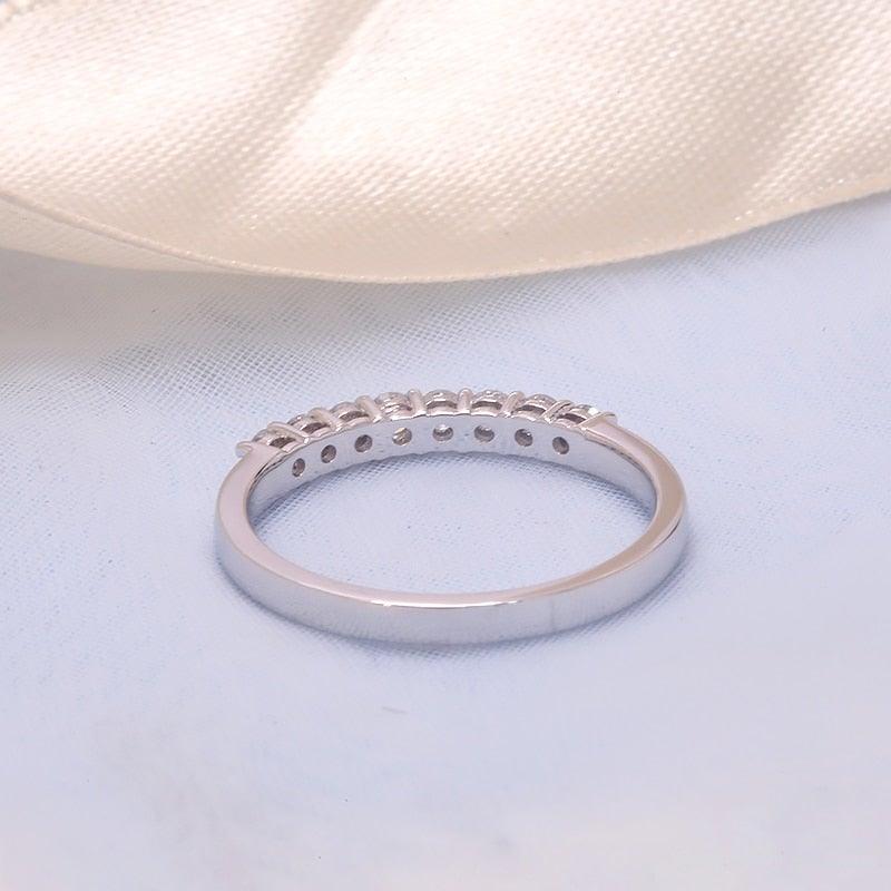 Beautiful 0.25ctw 2mm DF Round Cut Moissanite Engagement Wedding Ring - BridalSparkles