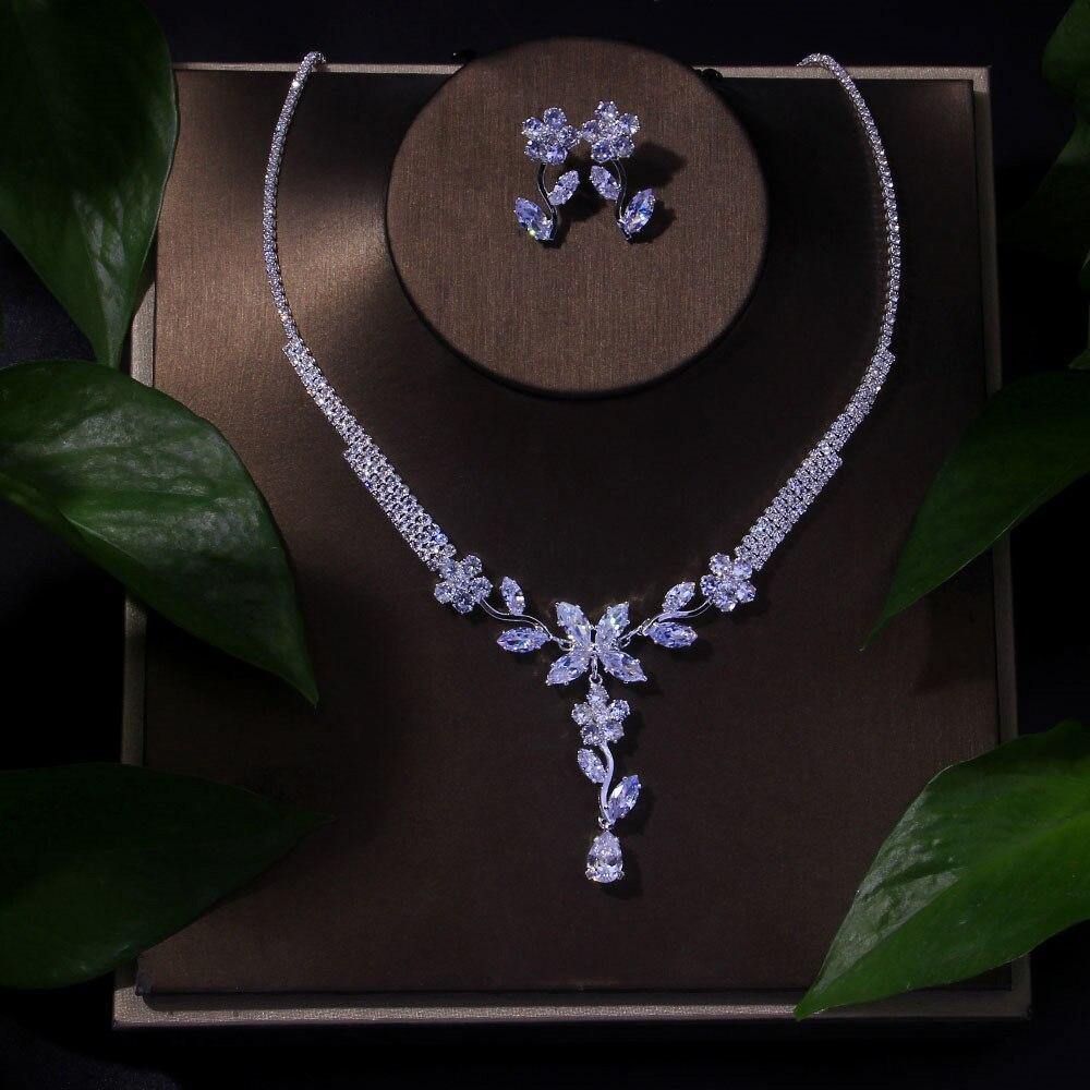 Luxury AAAA Quality Cubic Zirconia Diamonds Flower Necklace Bridal Set - BridalSparkles
