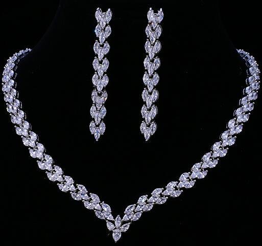 Exquisite AAAA Quality Cubic Zirconia Diamond Crystals Wedding Jewelry Set - BridalSparkles