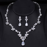 Beautiful AAAA+ CZ Tearrop Diamond Flower Pendant Necklace Earrings Jewelry Set